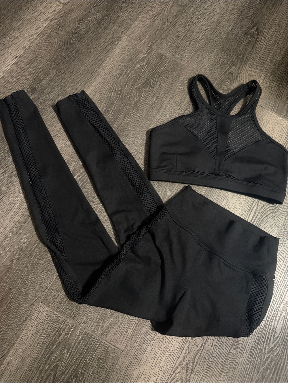 Bombshell sportswear mohawk Leggings And top both S